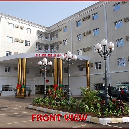 奥韦里完美皇家国际酒店 Owerri 外观 照片