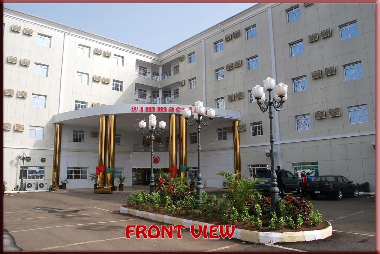 奥韦里完美皇家国际酒店 Owerri 外观 照片